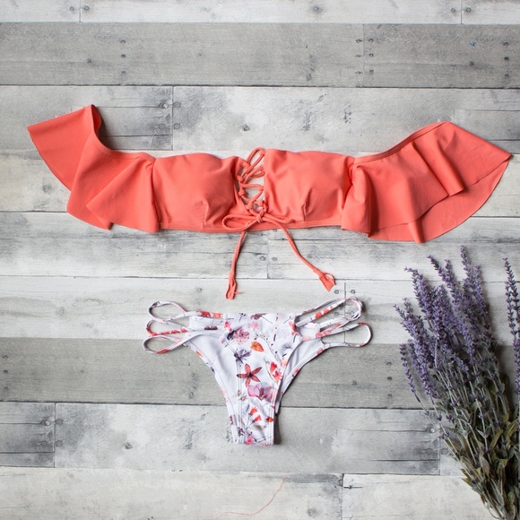 Other - 'Zenia' Bikini Top